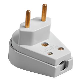 PINO MACHO 2P 10A ANGUL.GIG.BC PLUZIE EN